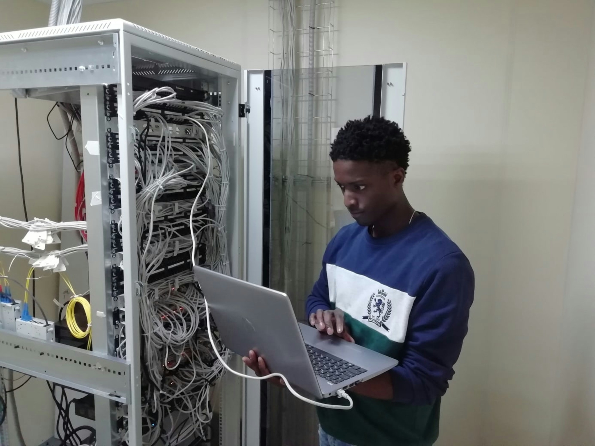 Network Engineer Salaries by Country 2025-2026