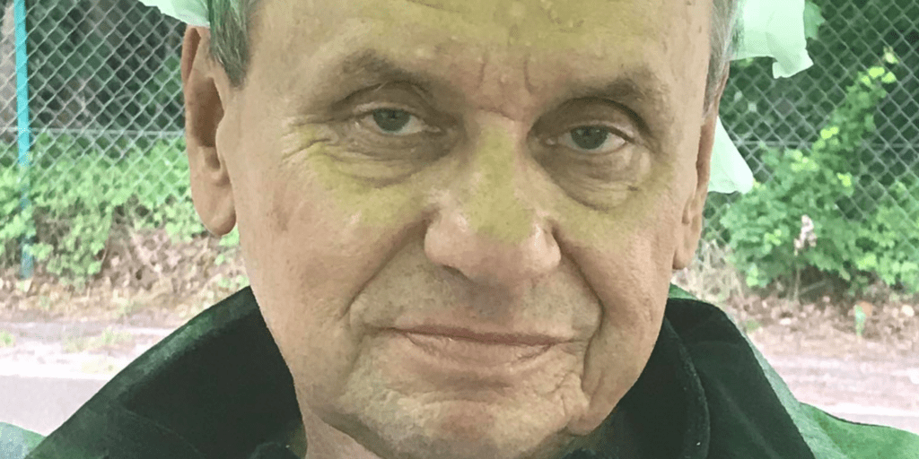 Szachista-dziennikarz-kociarz. Rozmowa z Piotrem Hoffmannem